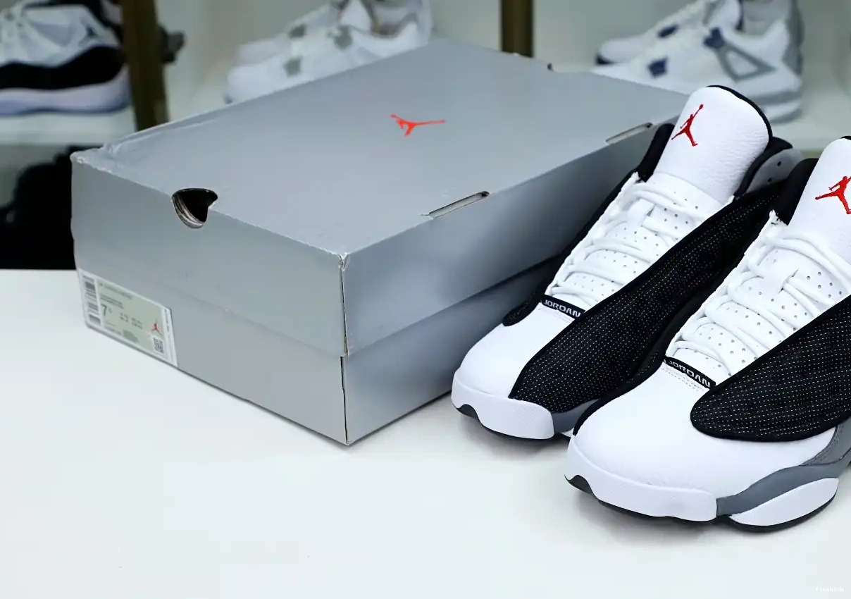 Jordan Retro 13 